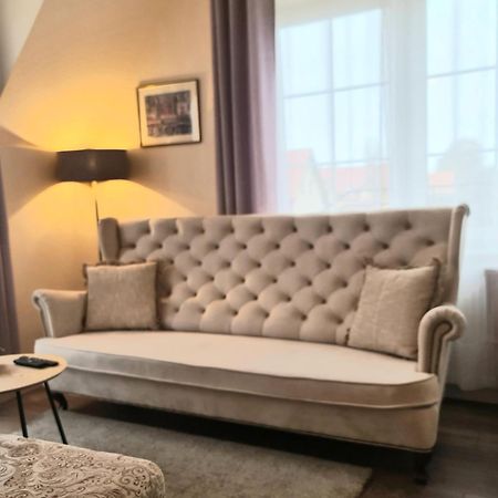 Apartamenty "La Villa" Z Klimatyzacja, Ogrodem, Parkingiem, Blisko Centrum Kudowa-Zdroj Dış mekan fotoğraf
