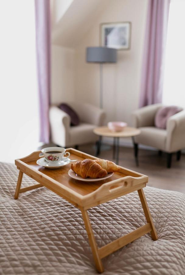 Apartamenty "La Villa" Z Klimatyzacja, Ogrodem, Parkingiem, Blisko Centrum Kudowa-Zdroj Dış mekan fotoğraf