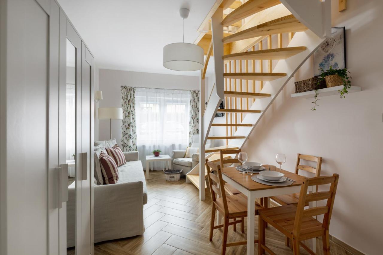 Apartamenty "La Villa" Z Klimatyzacja, Ogrodem, Parkingiem, Blisko Centrum Kudowa-Zdroj Dış mekan fotoğraf