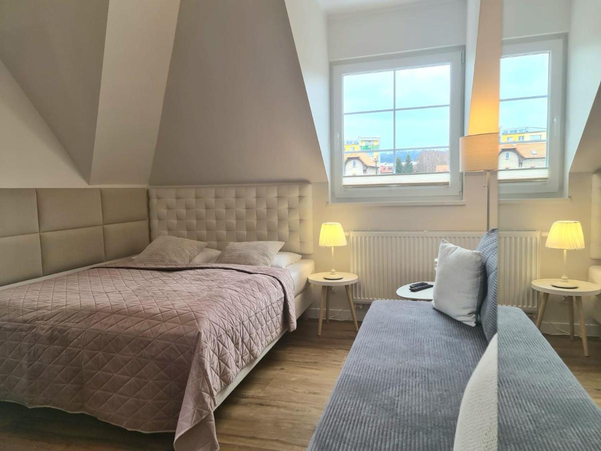 Apartamenty "La Villa" Z Klimatyzacja, Ogrodem, Parkingiem, Blisko Centrum Kudowa-Zdroj Dış mekan fotoğraf