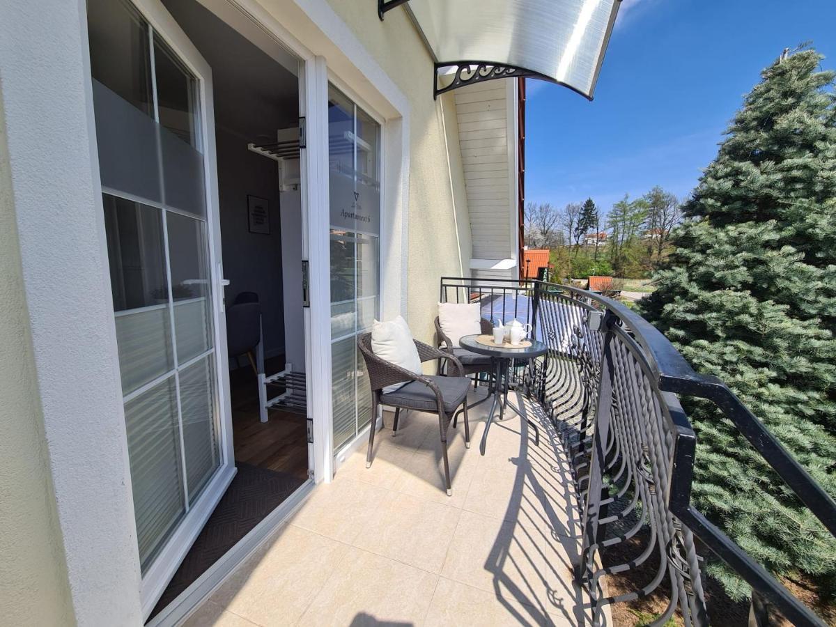 Apartamenty "La Villa" Z Klimatyzacja, Ogrodem, Parkingiem, Blisko Centrum Kudowa-Zdroj Dış mekan fotoğraf